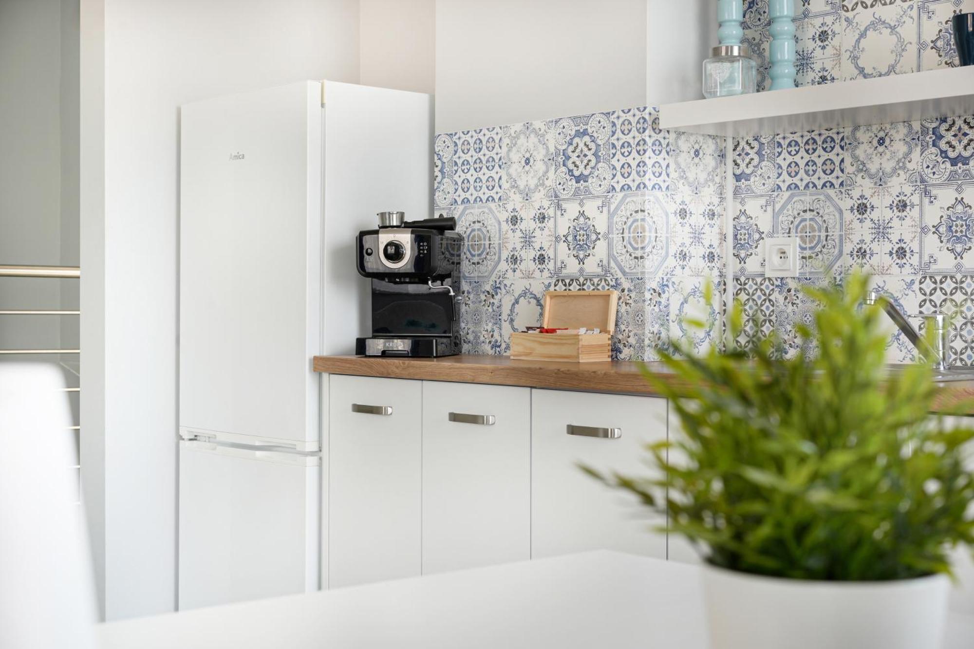 Apartamenty "La Villa" Superior II Z Dwoma Sypialniami, Balkonem, Parkingiem, Blisko Centrum Kudowa-Zdrój Exteriör bild