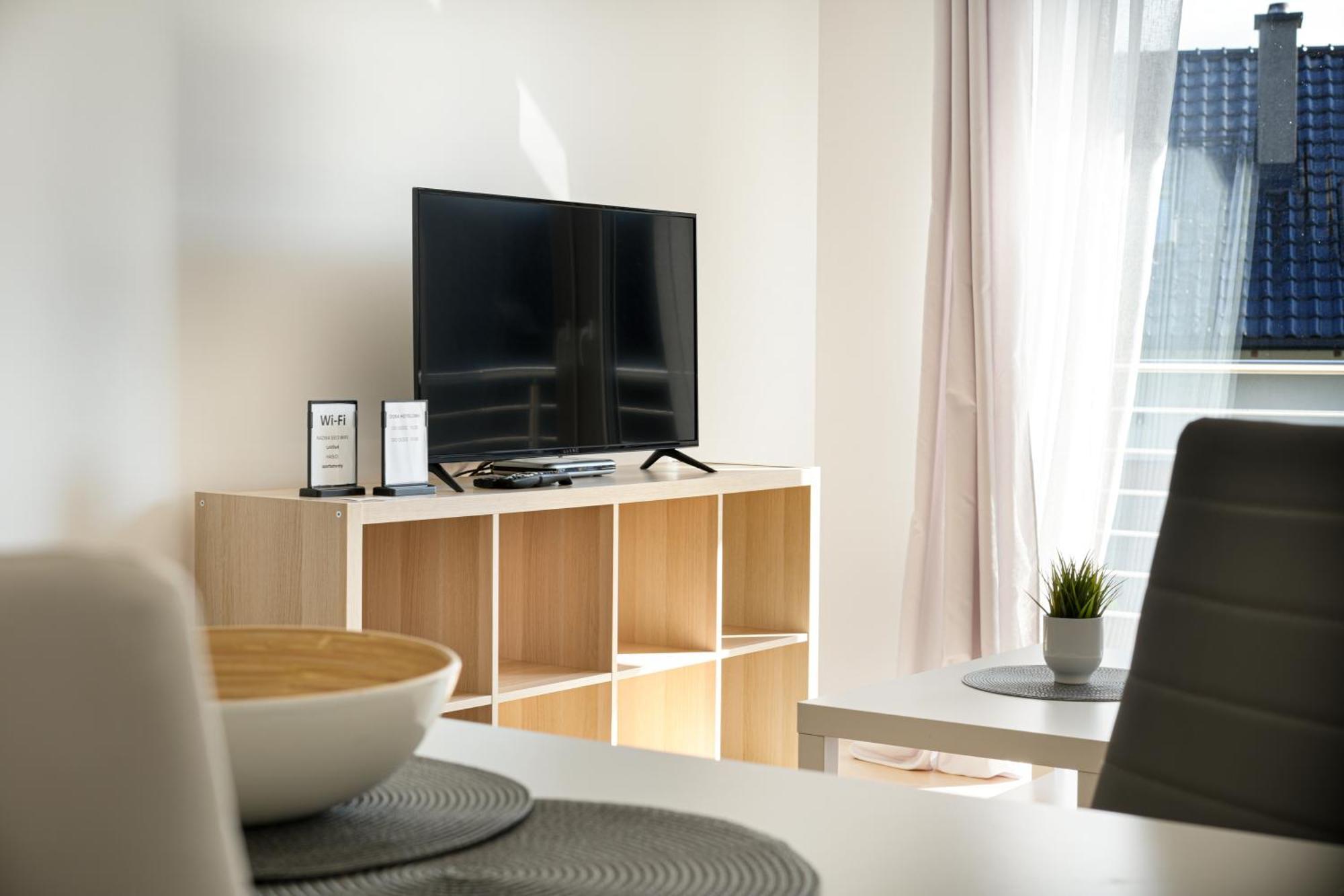 Apartamenty "La Villa" Superior II Z Dwoma Sypialniami, Balkonem, Parkingiem, Blisko Centrum Kudowa-Zdrój Exteriör bild